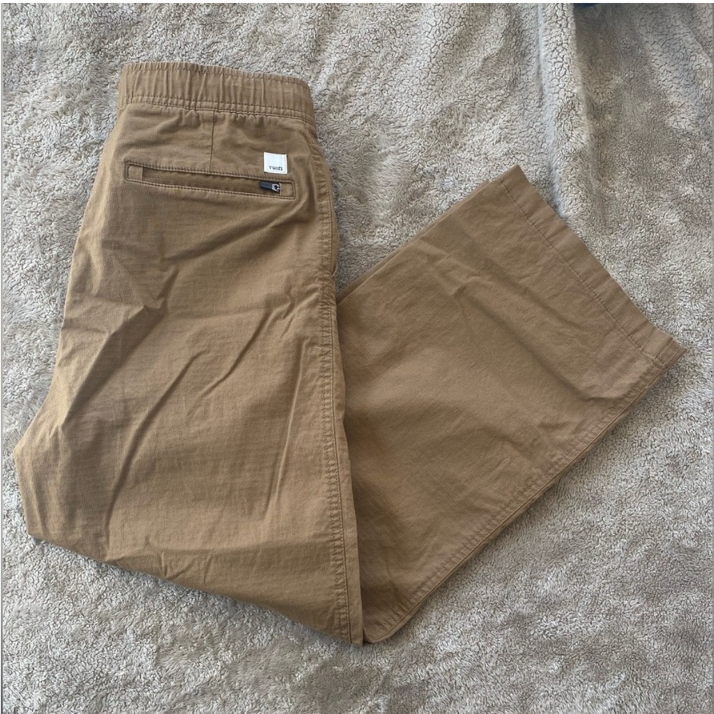 Vuori Women's khaki Tan Pants size small